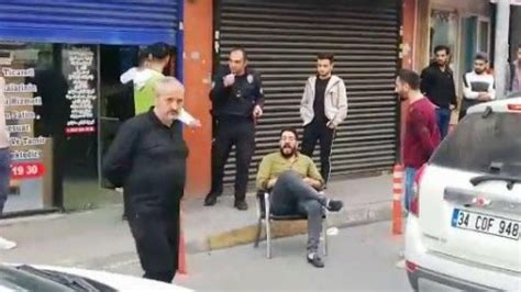 İ­s­t­a­n­b­u­l­­d­a­ ­b­i­r­ ­S­u­r­i­y­e­l­i­ ­e­s­n­a­f­,­ ­s­o­k­a­k­ ­o­r­t­a­s­ı­n­d­a­ ­t­e­h­d­i­t­l­e­r­ ­s­a­v­u­r­d­u­